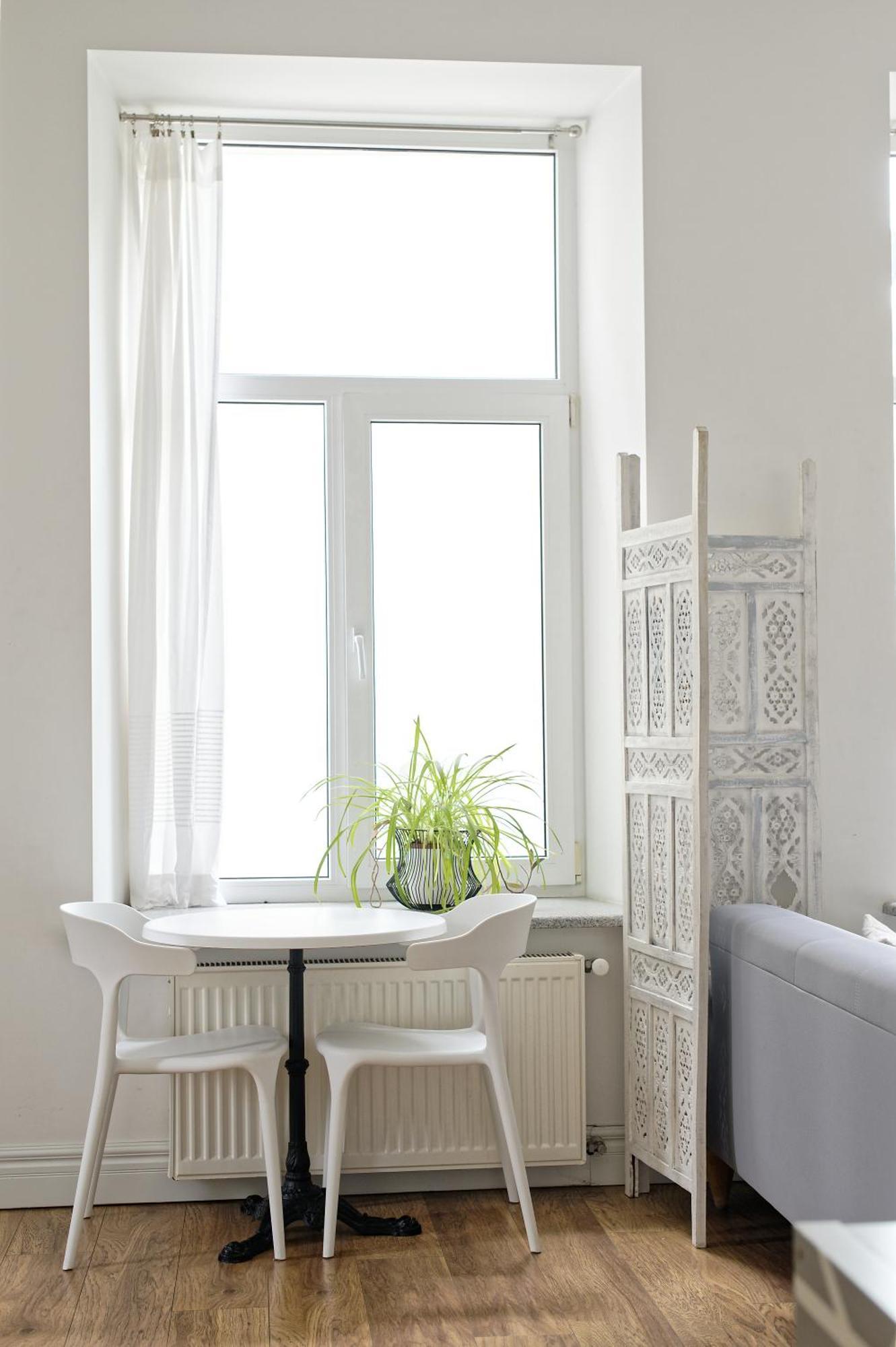 White Door Apartments Heart Of Odessa 1 Exteriör bild